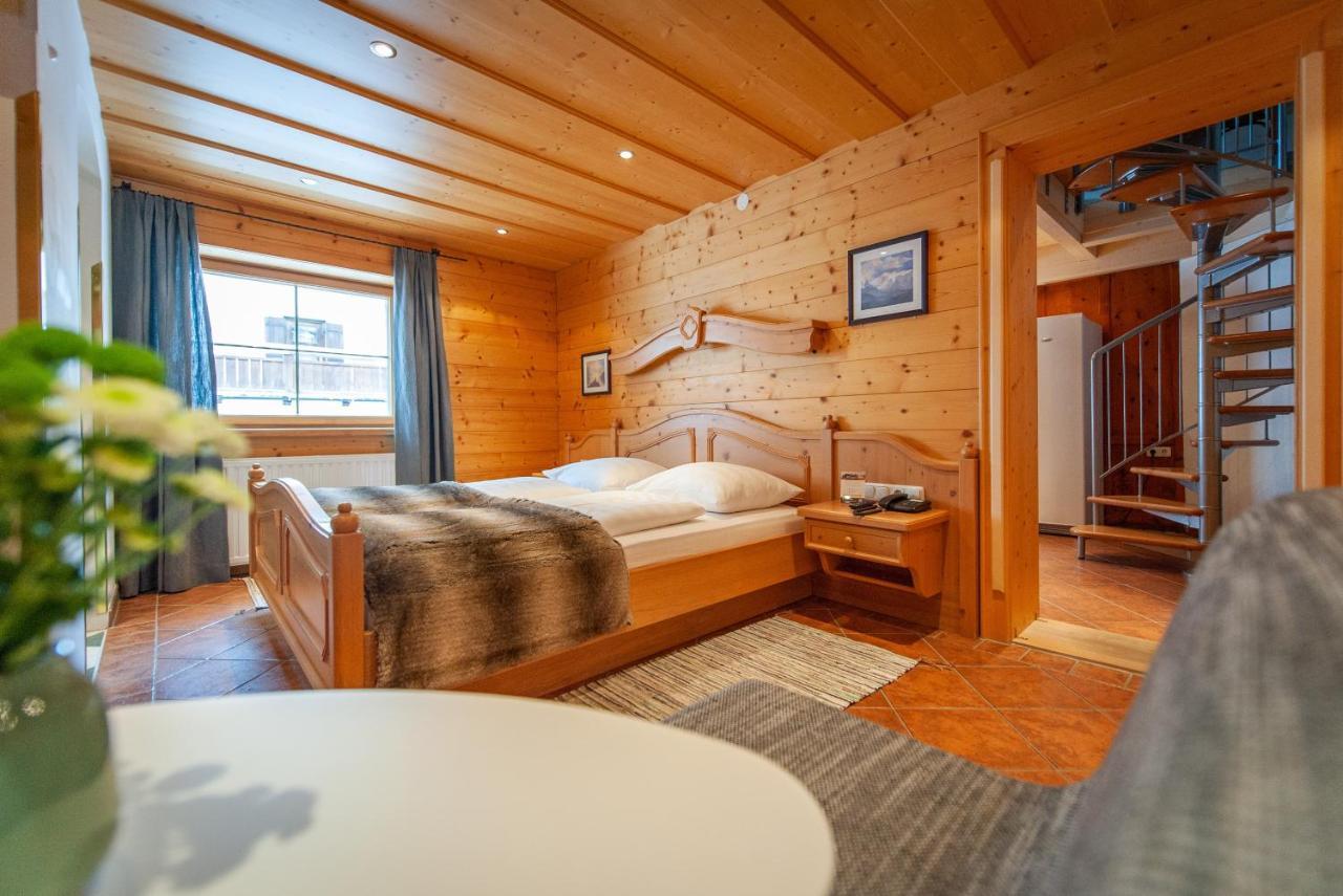 Quality Hosts Arlberg - Hotel Bergheim サンクト・アントン・アム・アールベルク エクステリア 写真