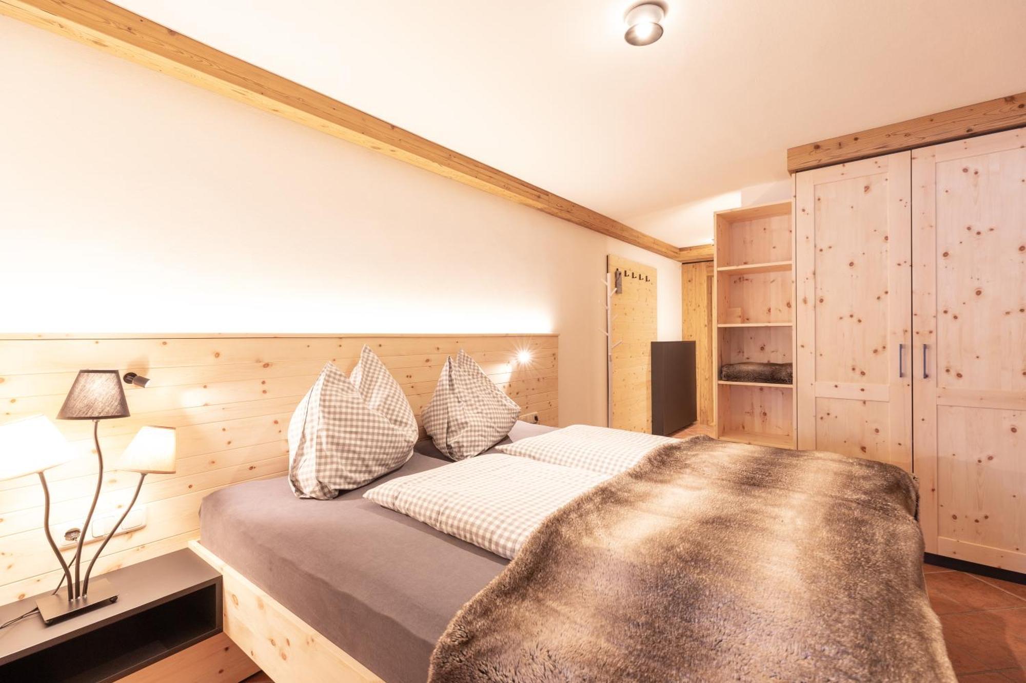 Quality Hosts Arlberg - Hotel Bergheim サンクト・アントン・アム・アールベルク エクステリア 写真